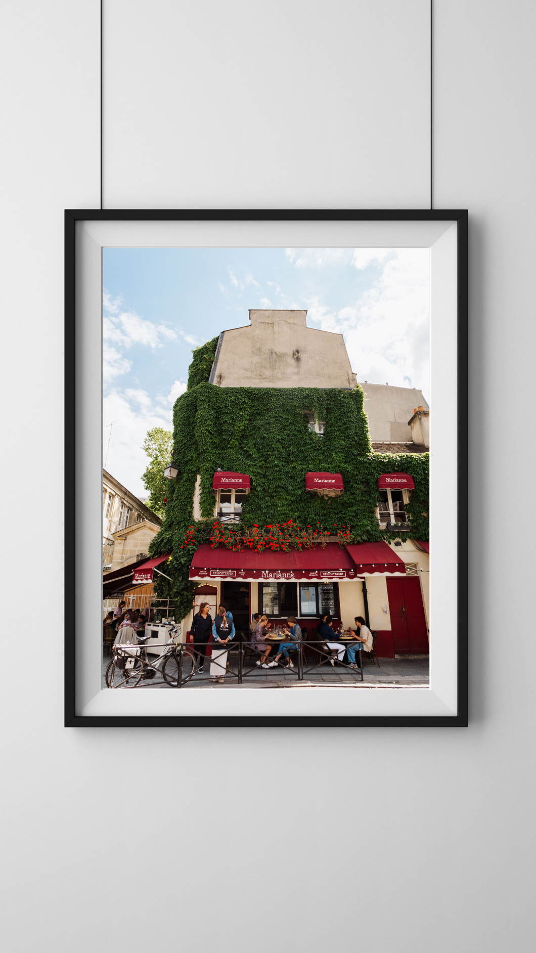 Lunchtime in Paris Digital Download